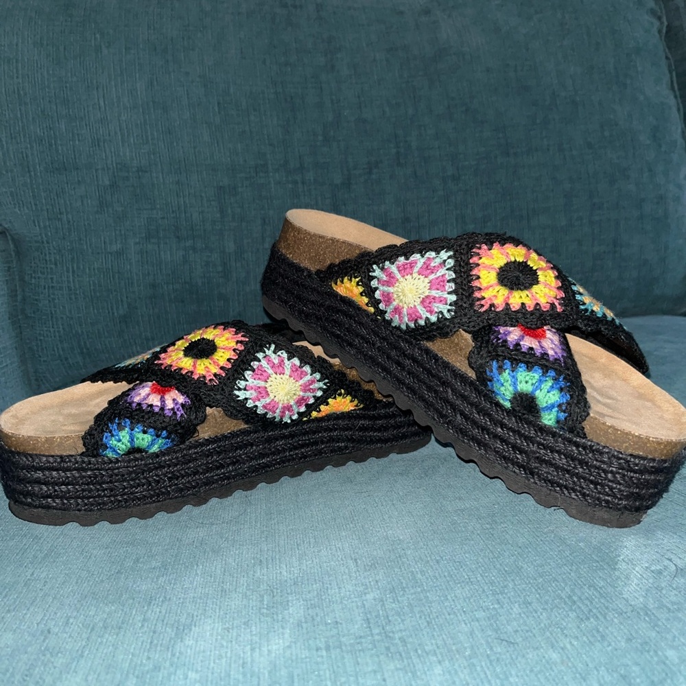 Dirty Laundry Black Crochet Platform Slide Sandals with Multicolor Accents - Picture 2 of 7